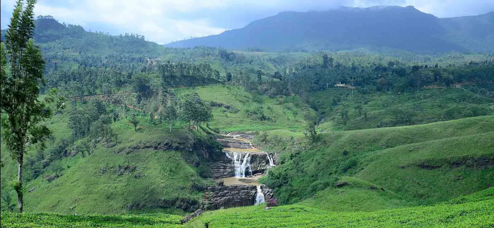 St. Clair's Falls - Sri Lanka
