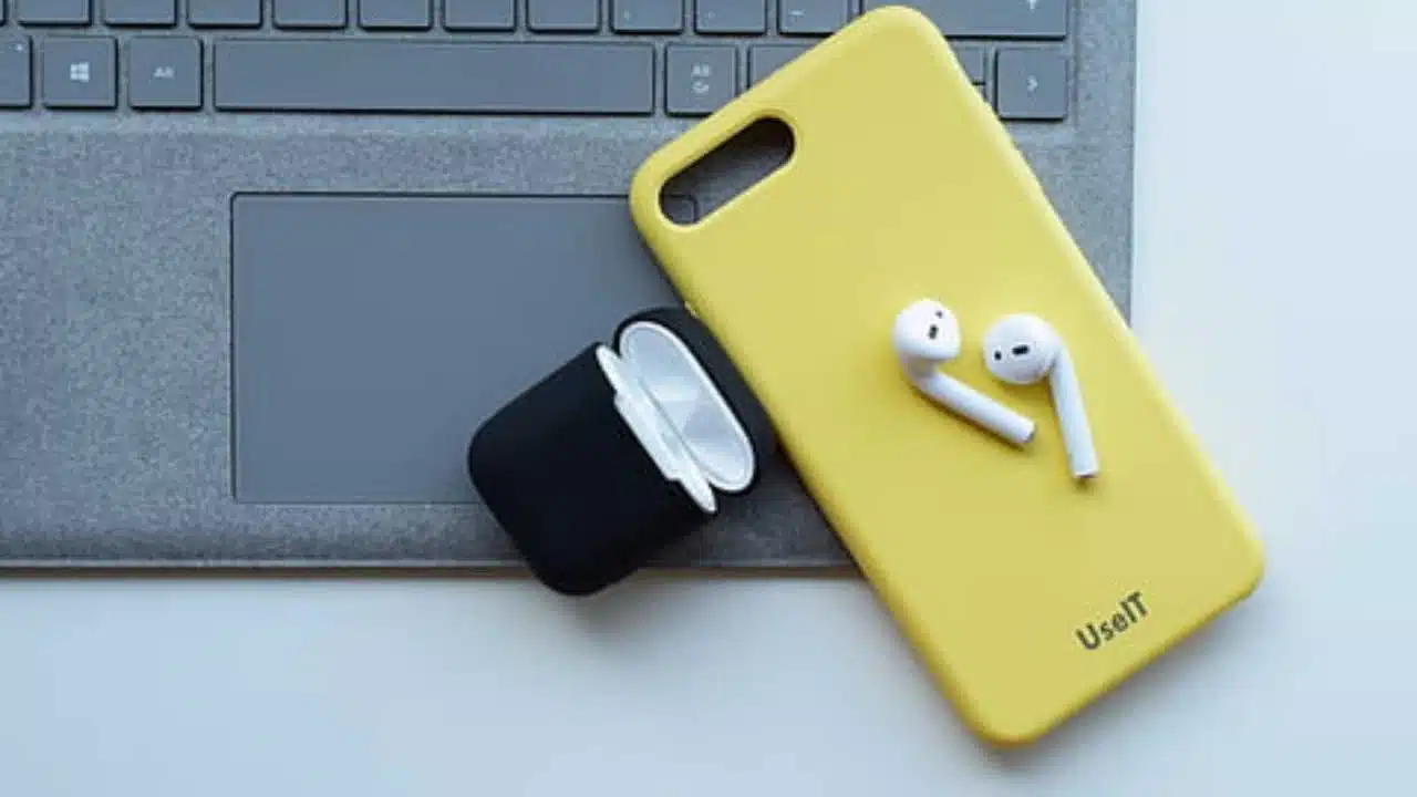 connect AirPods to computer