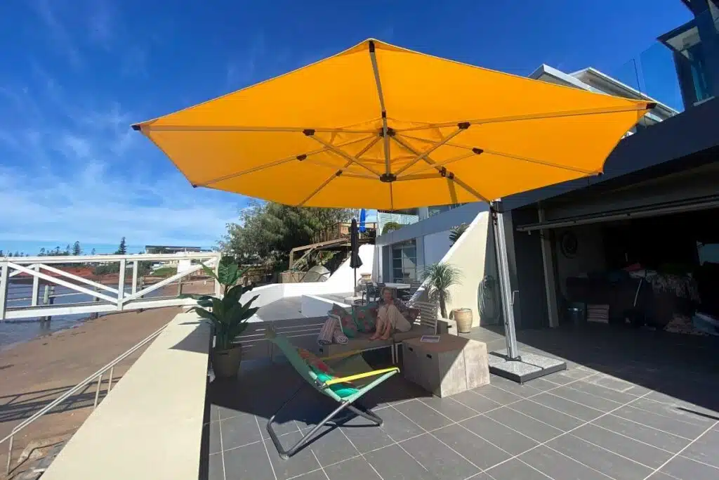Cantilever Patio Umbrella