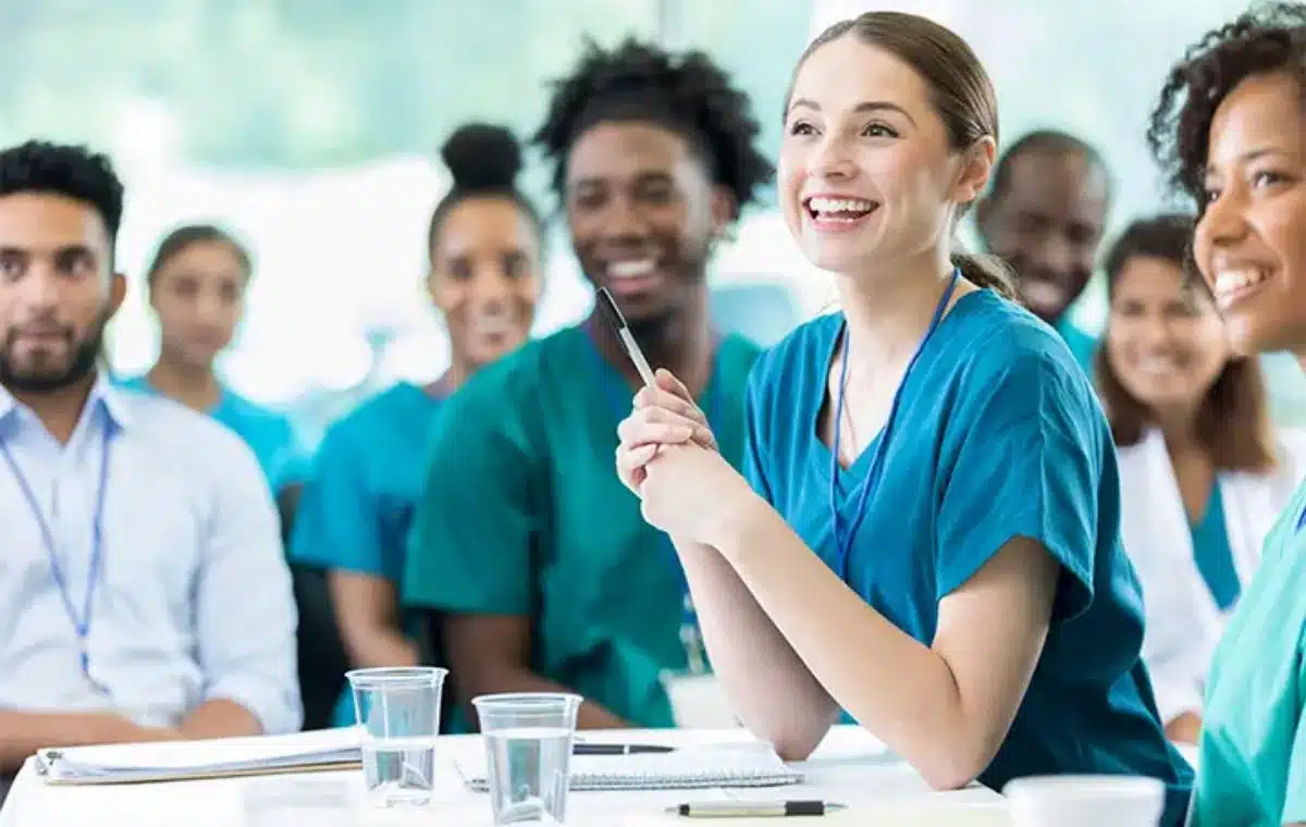 What qualities make a successful nursing student?