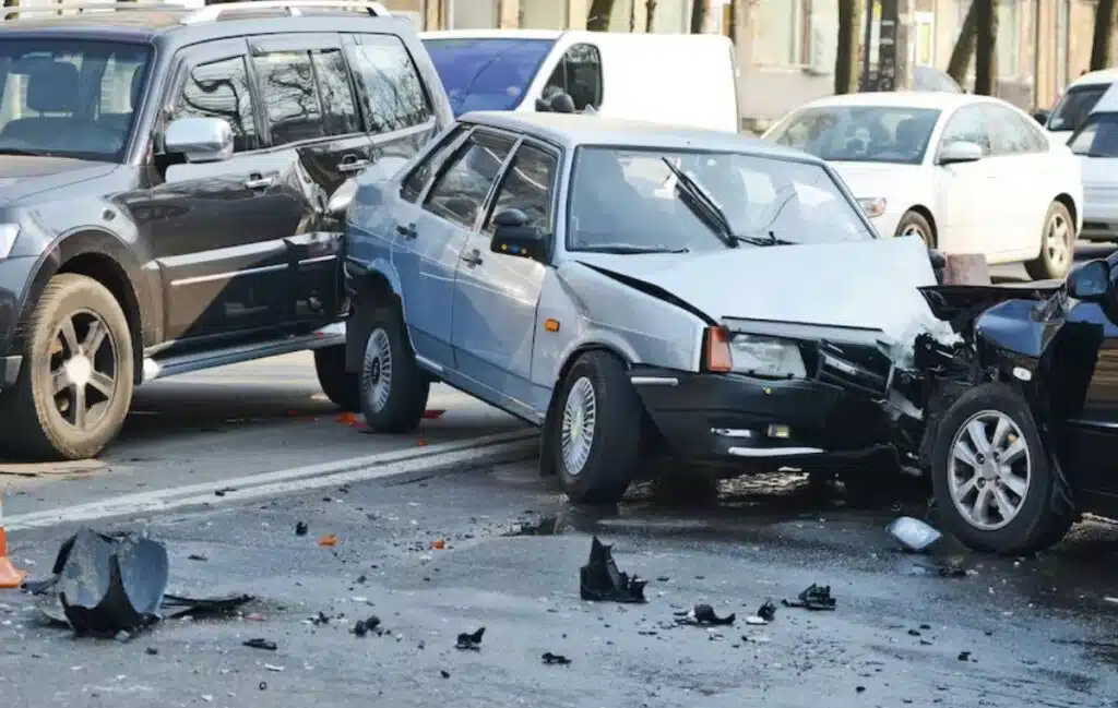 Tips to Avoid Road Accident