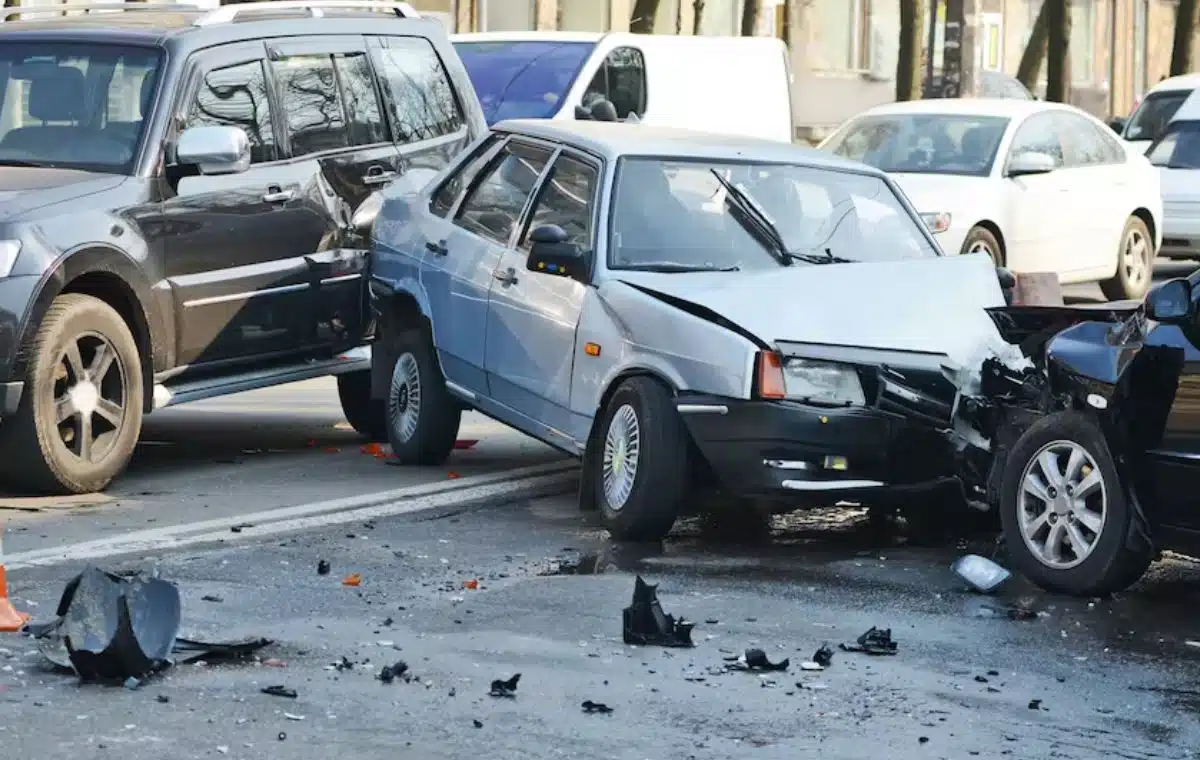 Tips to Avoid Road Accident