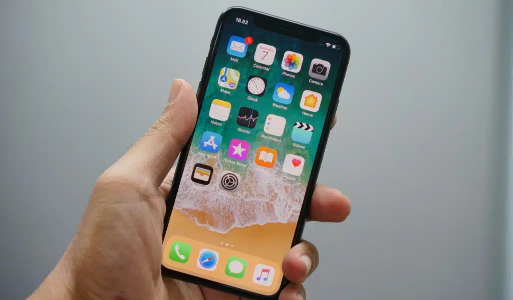 Smartphone Market in India 2023