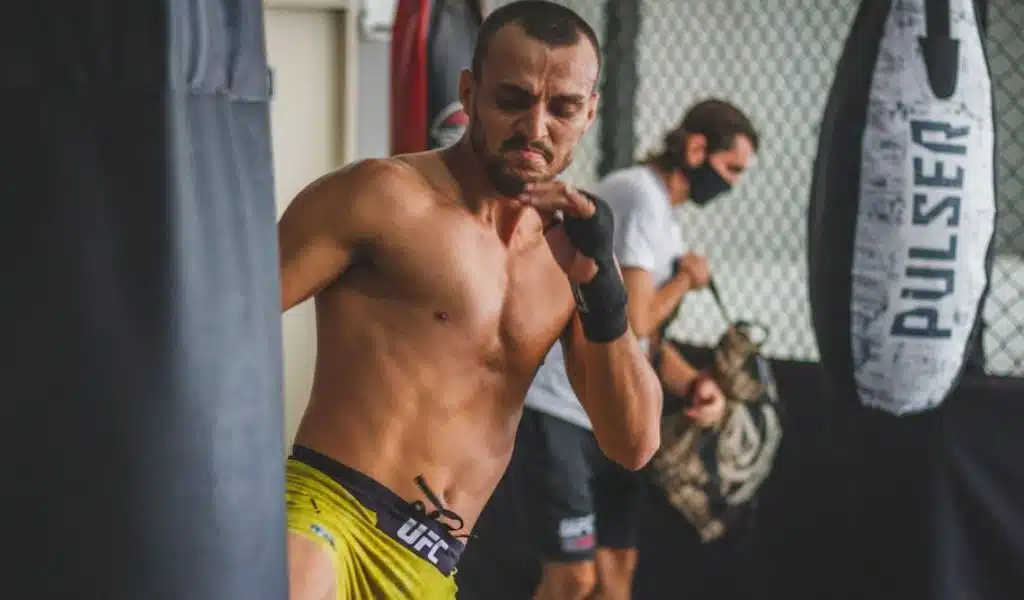 How UFC Fighters Cut Weight