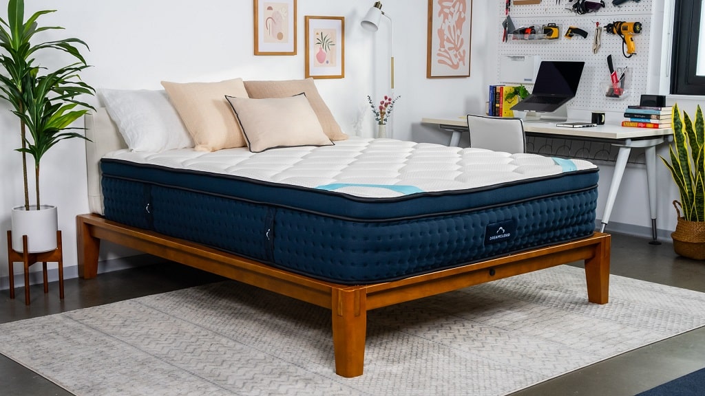Nectar Hybrid Best–Firm Mattress for Couples