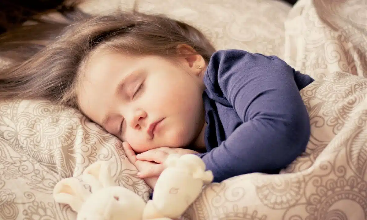 Safe Alternatives to Melatonin for Child