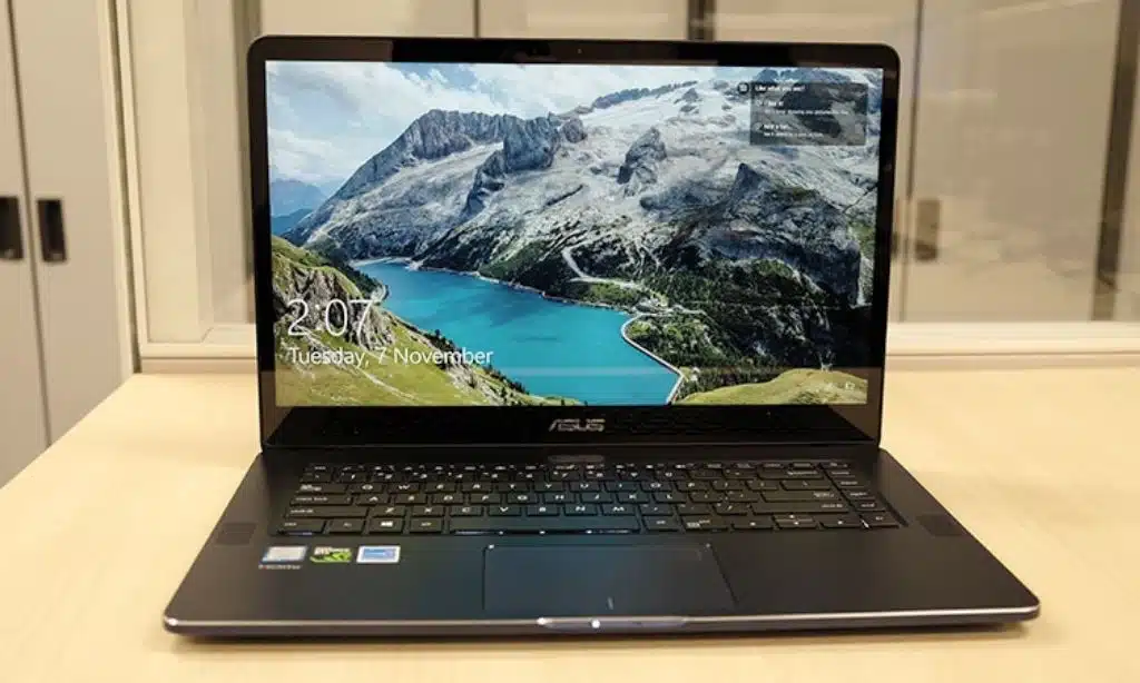 Asus Zenbook Pro UX550