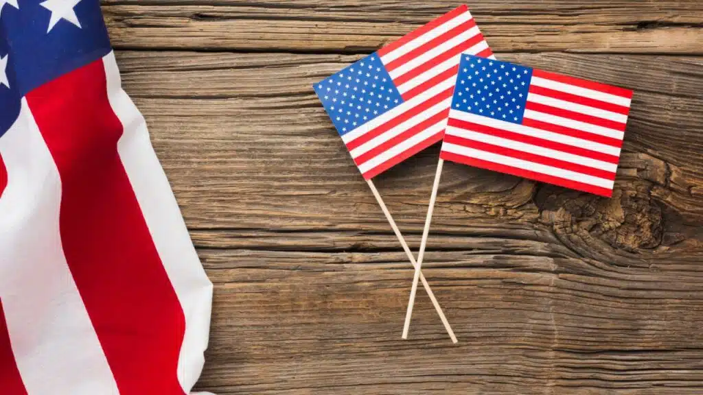 5 Common US Flag Myths