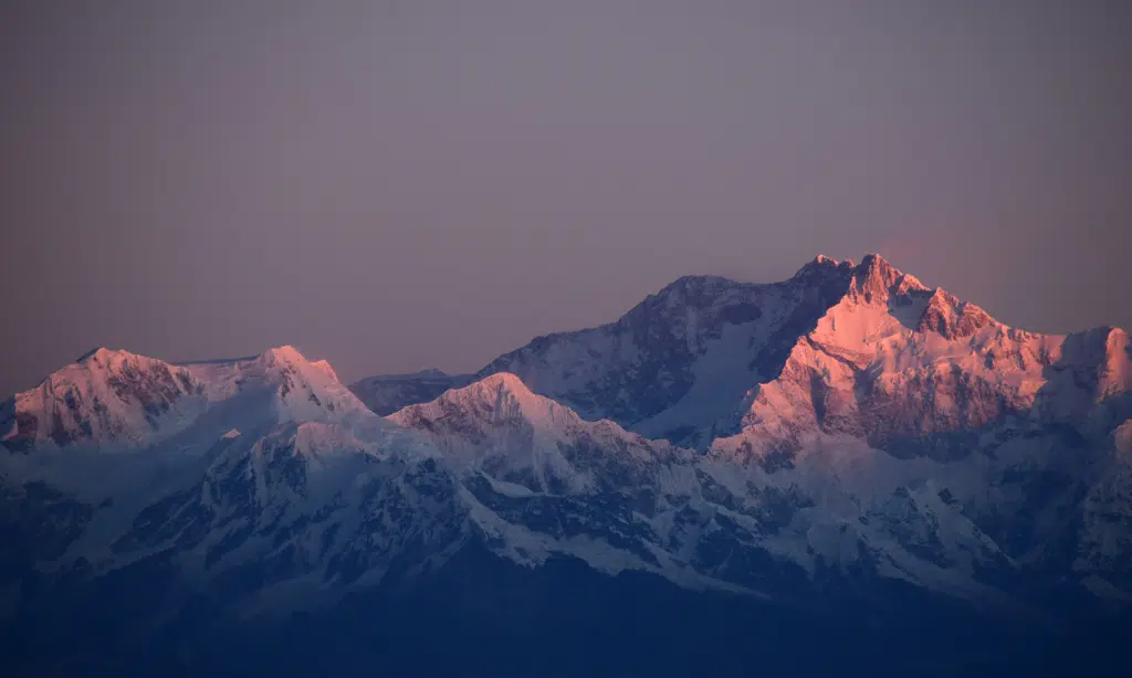 latest Wallpaper iPhone 15