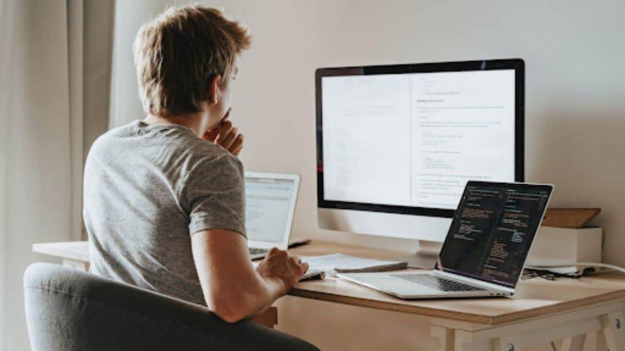 Essential Skills for Programming Students