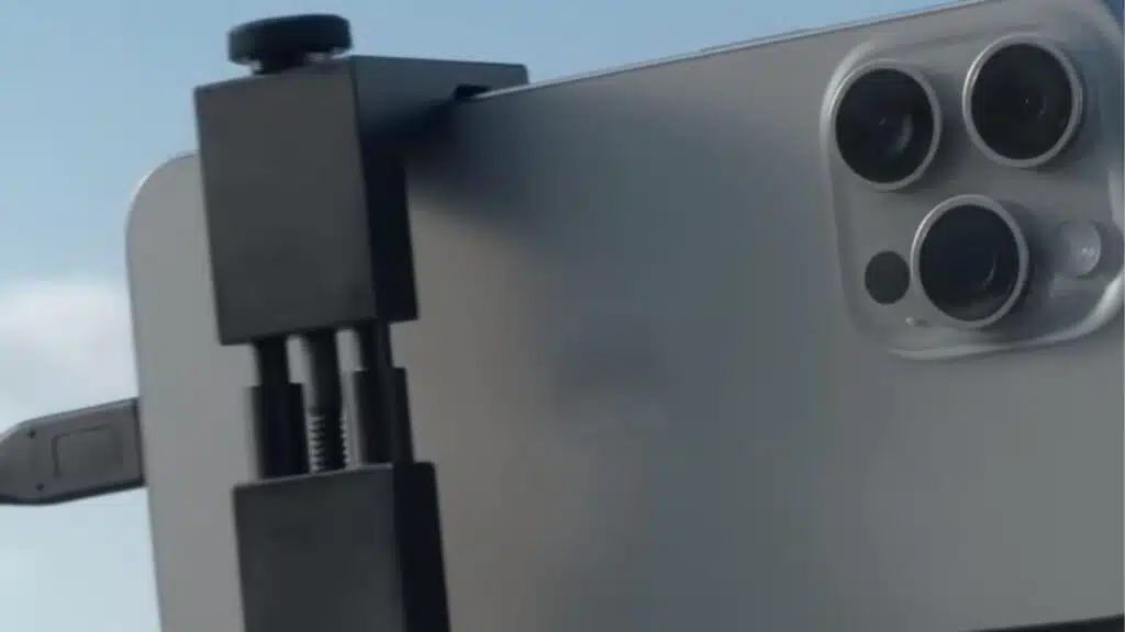 How iPhone 15 Pro Max Telephoto Lens Works