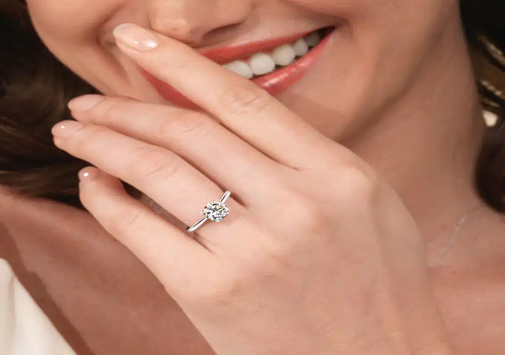 Solitaire Lab Grown Diamond Engagement Ring – With Clarity