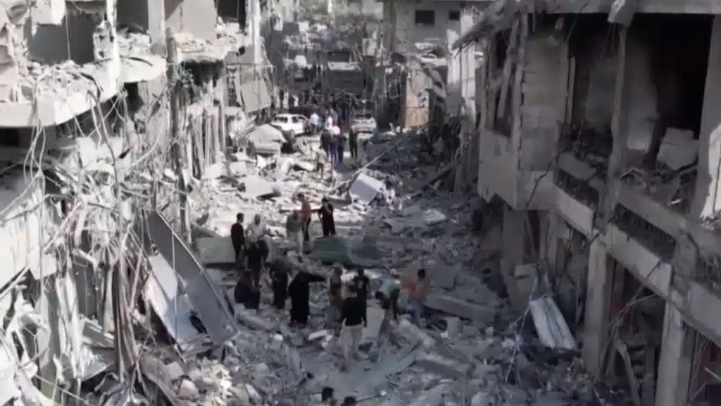 Israel Widens Attacks Humanitarian Crisis Gaza