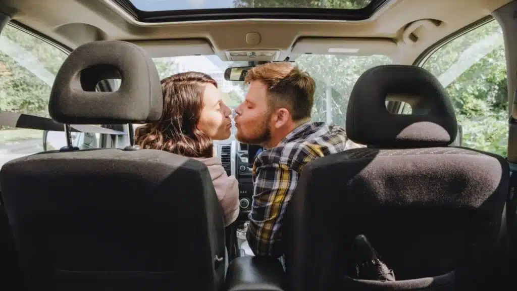 Best Places to Meet for Affairs