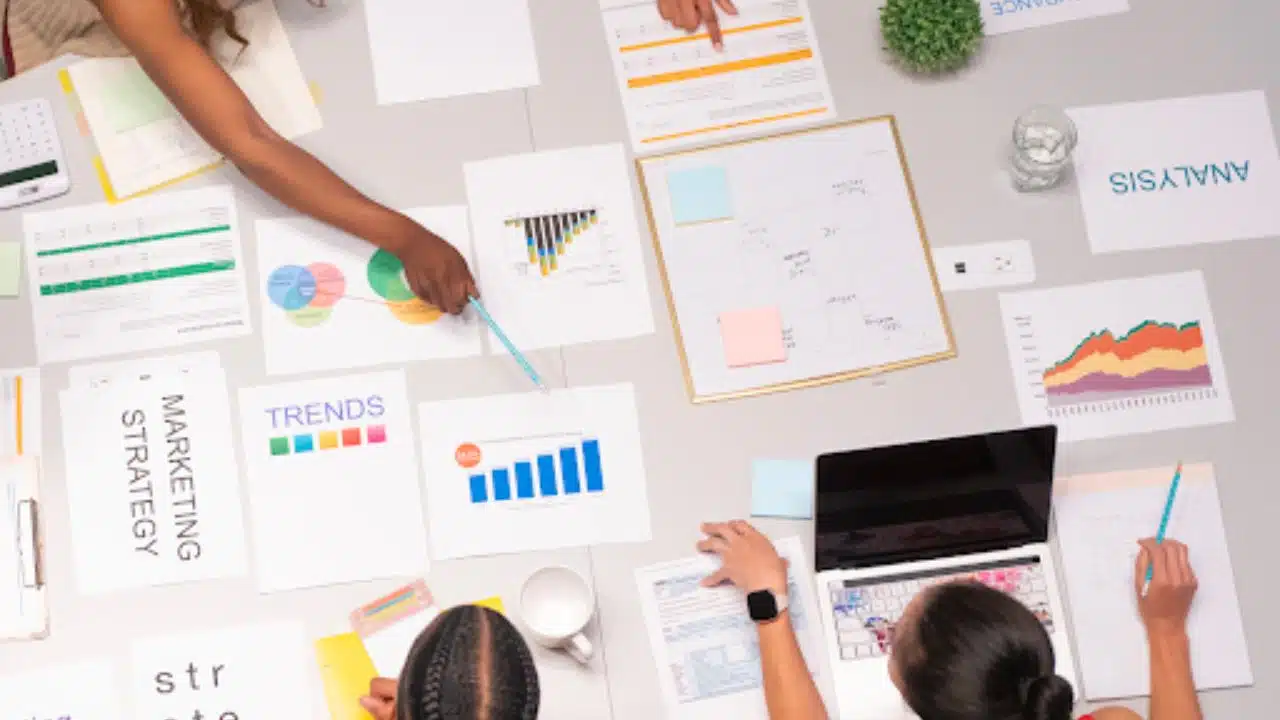 Top Golf Jokes for Mixed Company