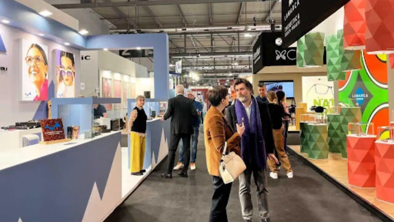 Secrets Attractive Exhibition Space Design