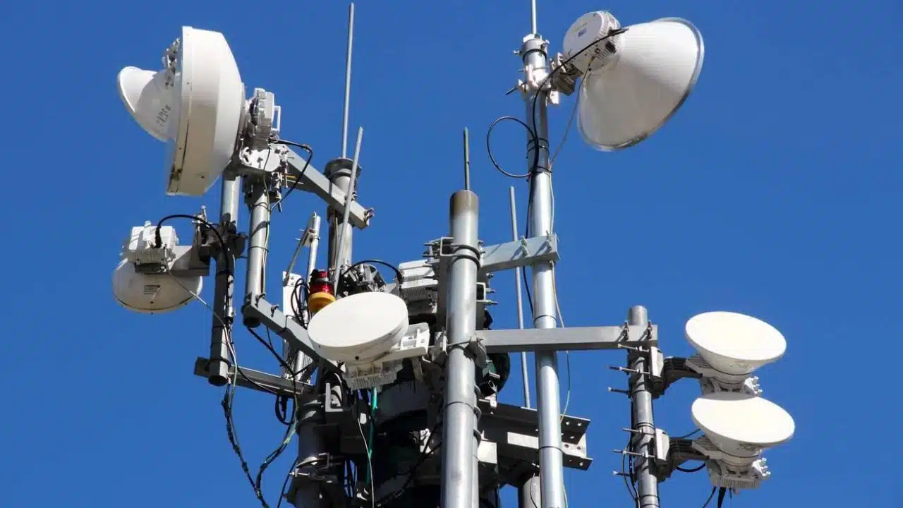 Telecommunications equipment - directional mobile phone antenna dishes. Wireless communication.