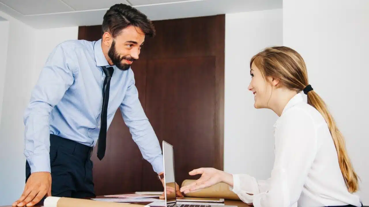 How to Deliver Effective Customer Service Training