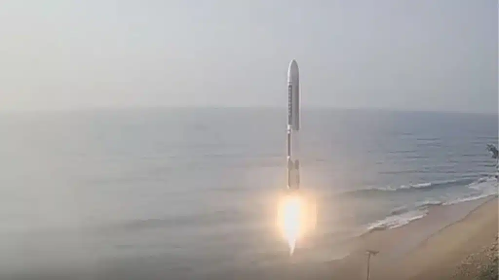 Agnikul Cosmos 3D-Printed Rocket Launch