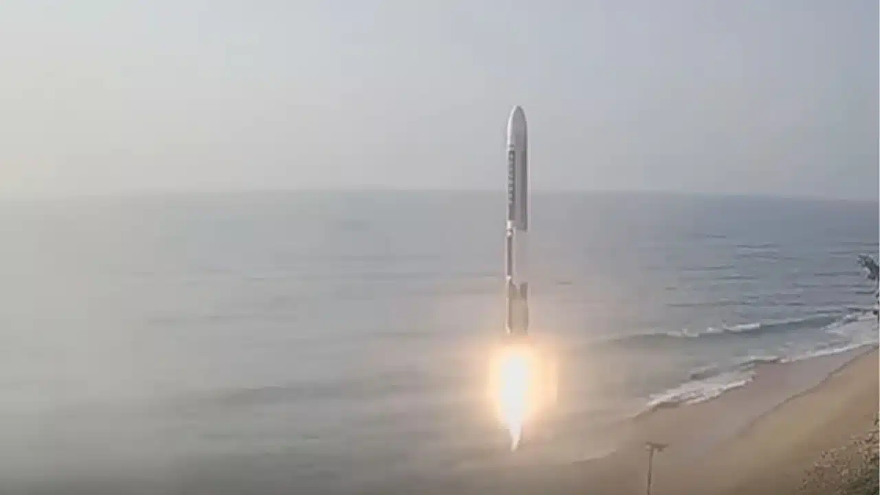 Agnikul Cosmos 3D-Printed Rocket Launch