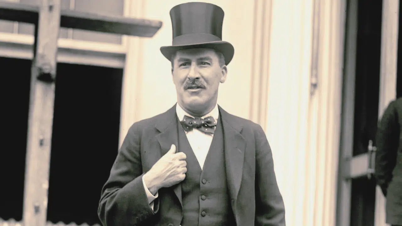 Howard Carter