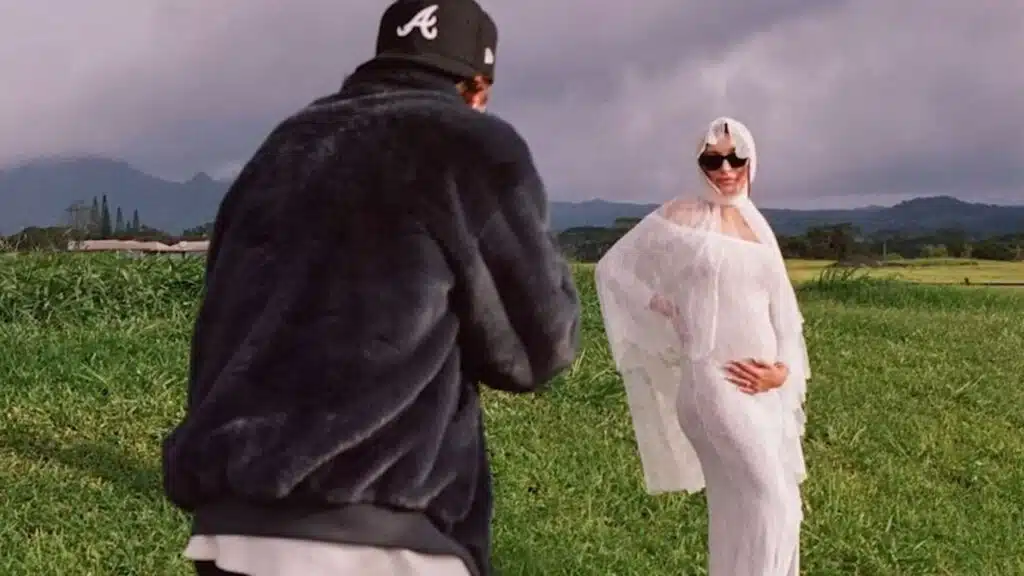 Pregnant Hailey Bieber and Justin Bieber Step Out First Time