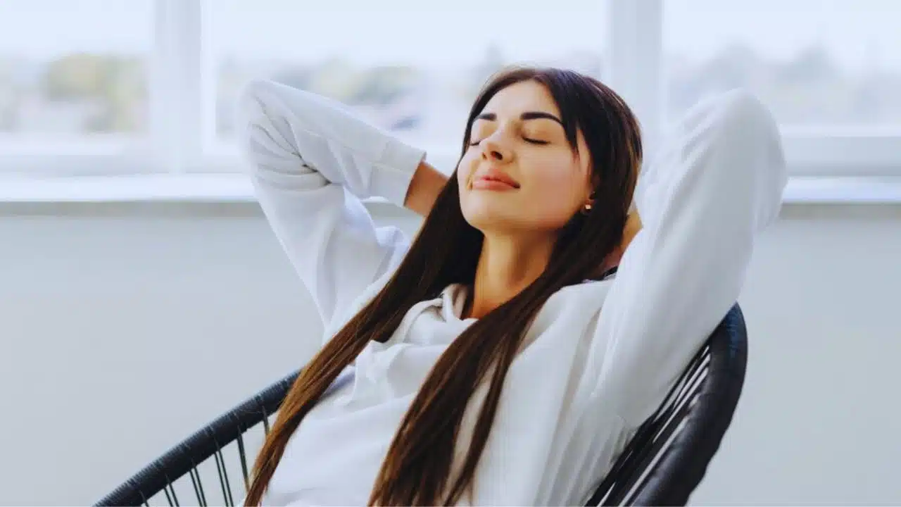 4 Signs Your Body Needs a Recharge