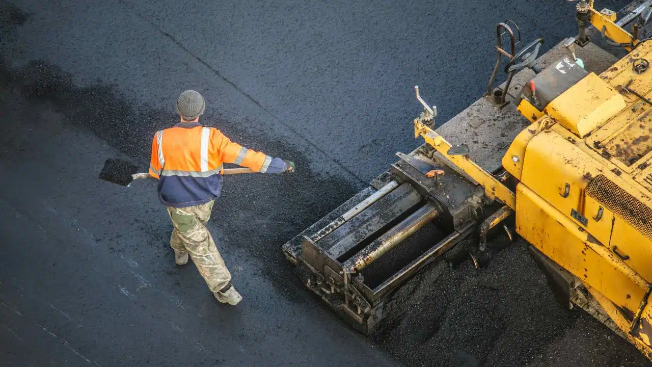 Common Applications of Asphalt Paving