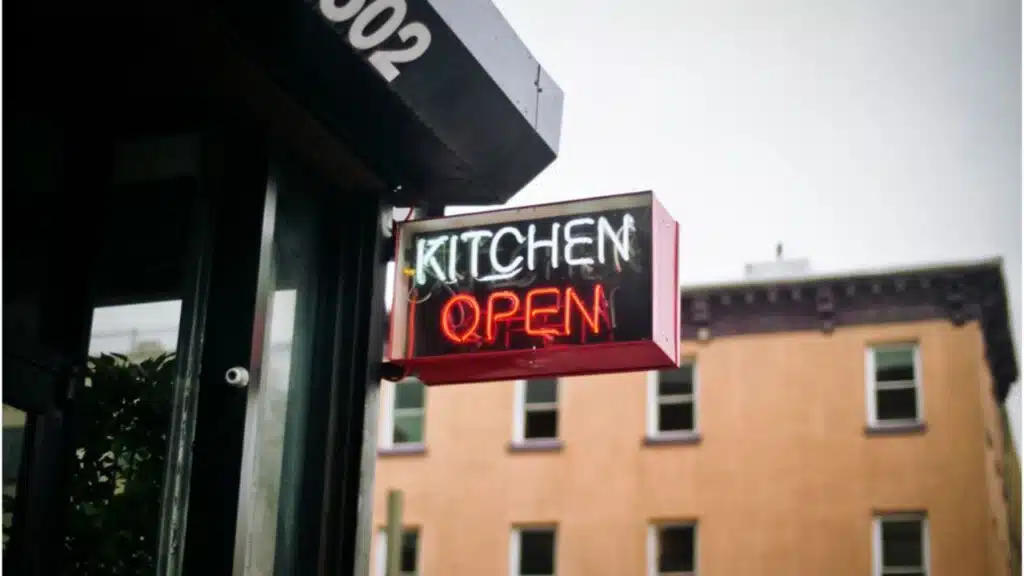 Hiring a Restaurant Bartender in New York City