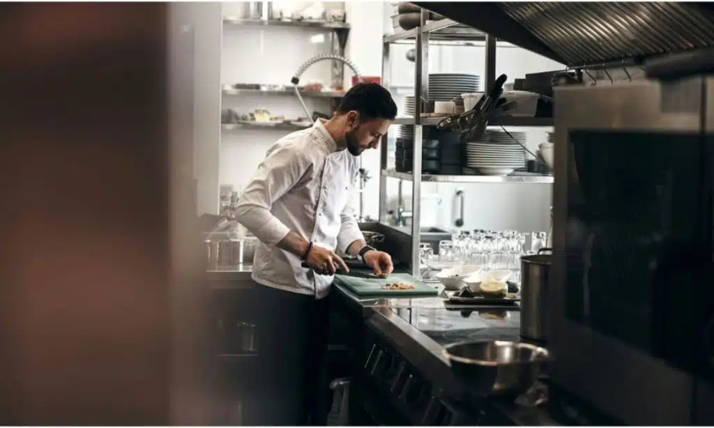 Essential Strategies for Running a Successful Restaurant 2