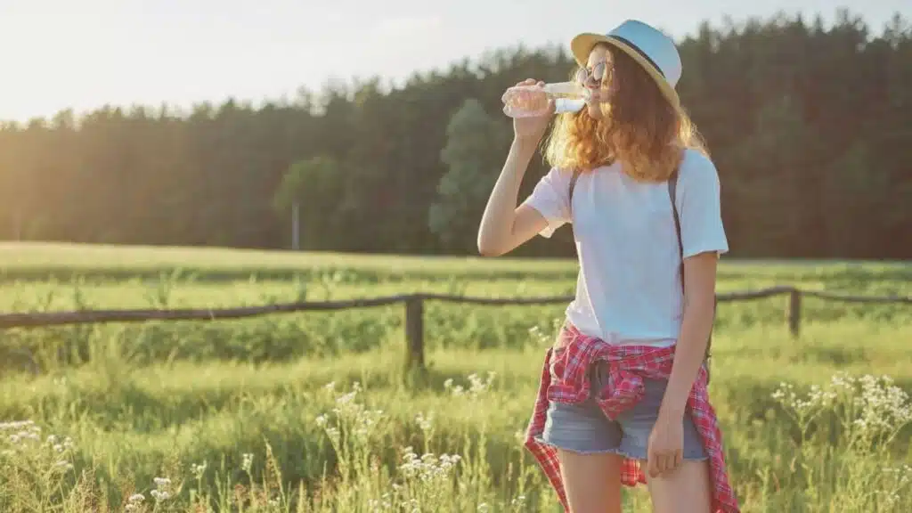 How Much Water You Need in Hot Weather