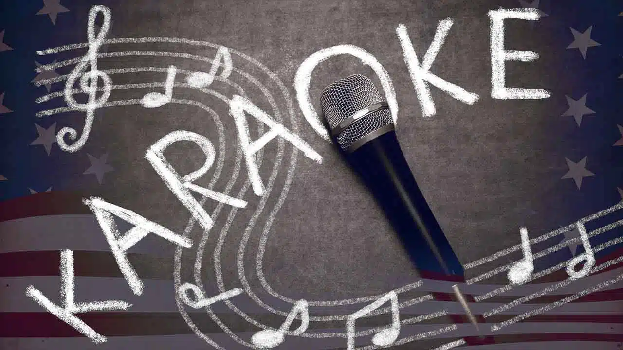 Play Patriotic Songs Karaoke