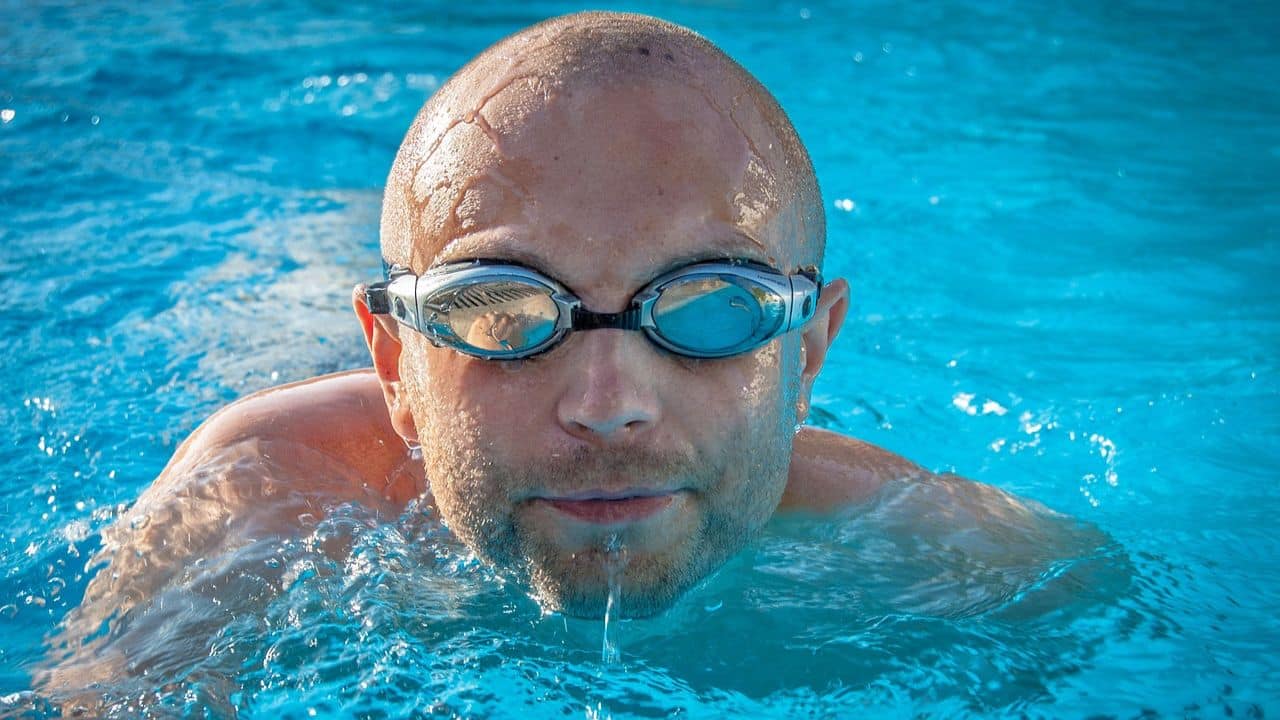 Reasons to Swim Daily