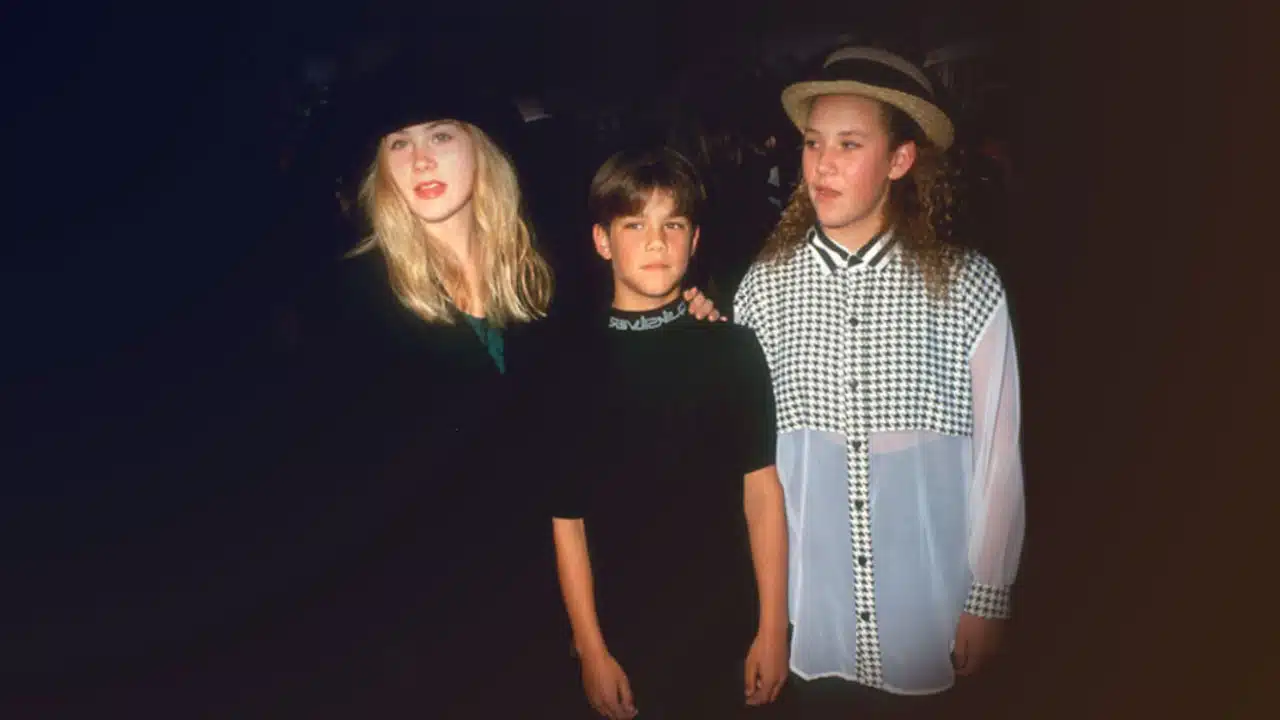 alisa applegate family