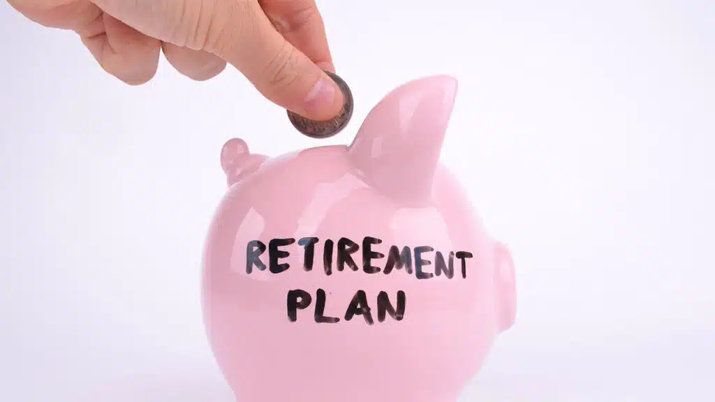 Saving for retirement with a piggy bank