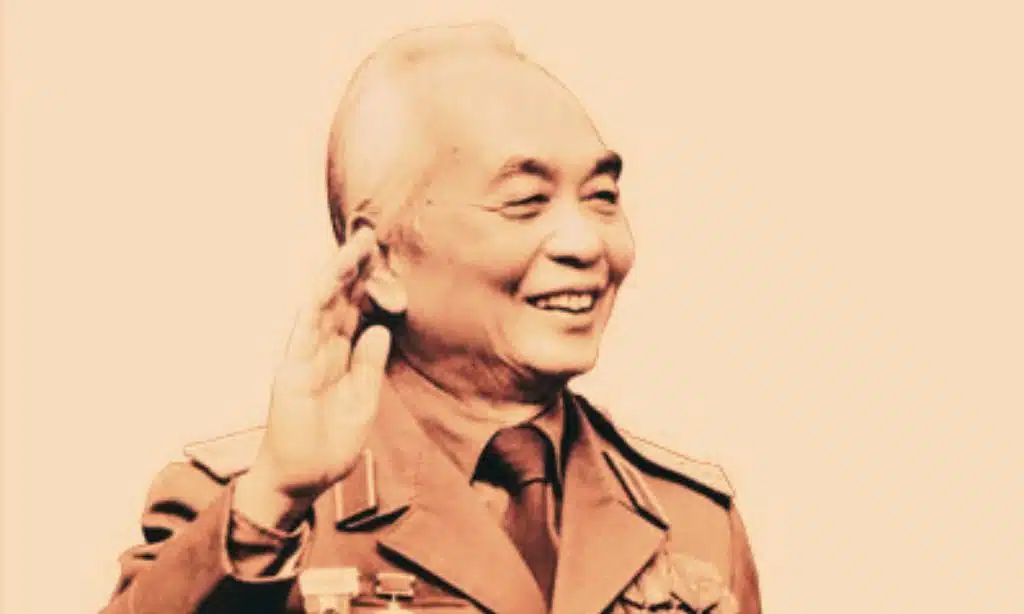 Võ Nguyên Giáp
