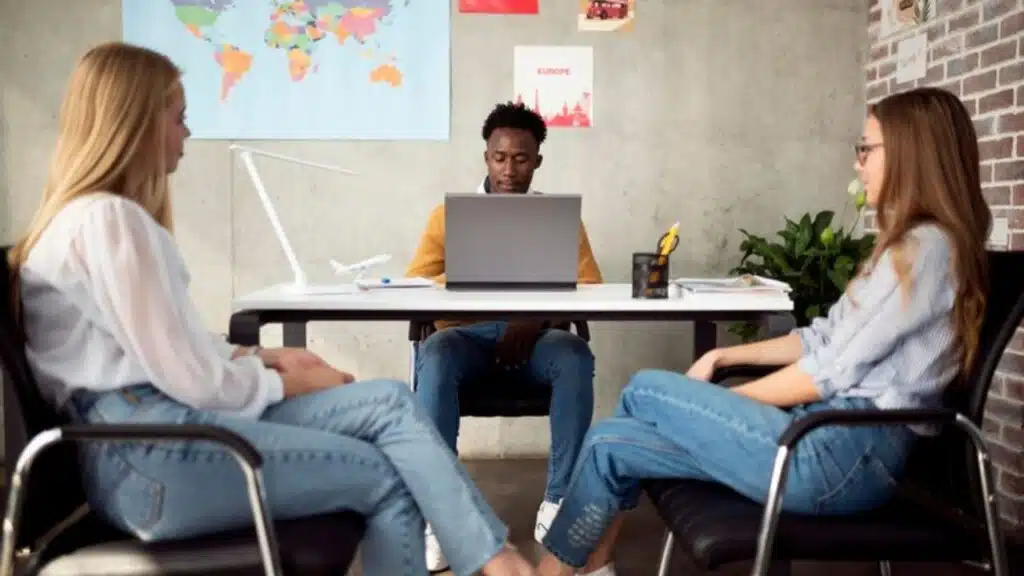 What Are Roaming Hubs