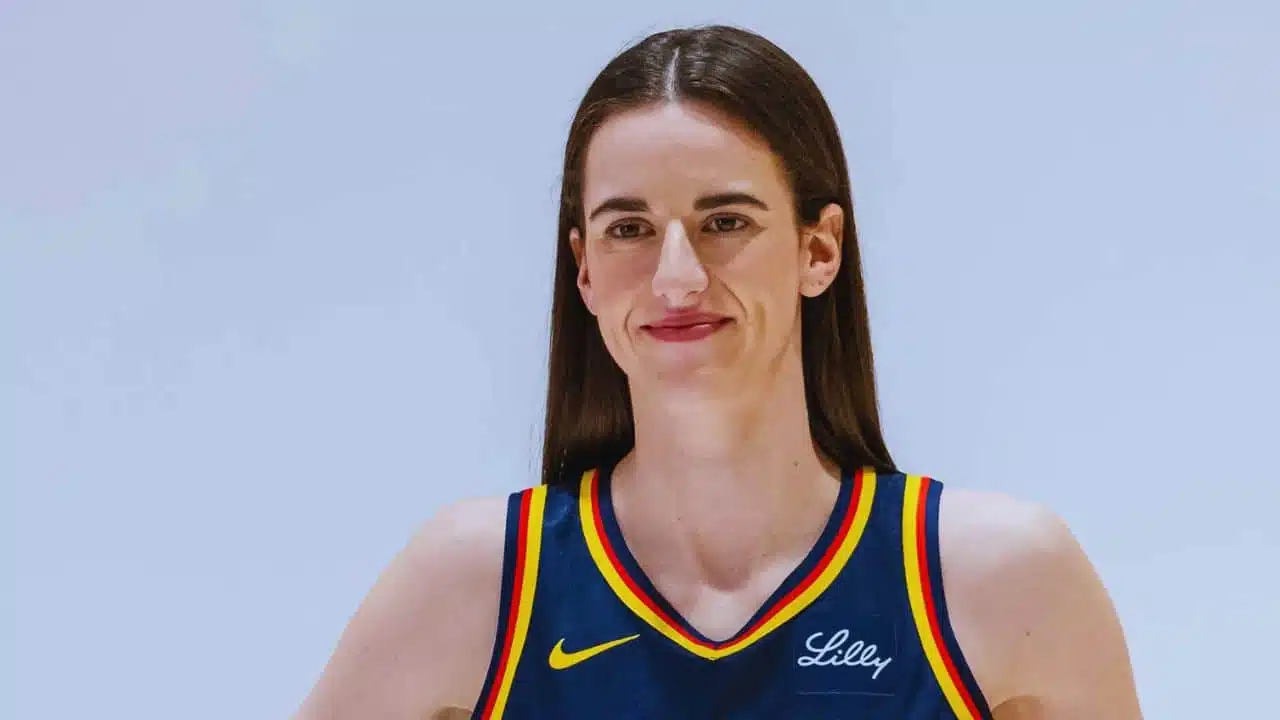 Caitlin Clark Sets WNBA Single-Season Assists Record