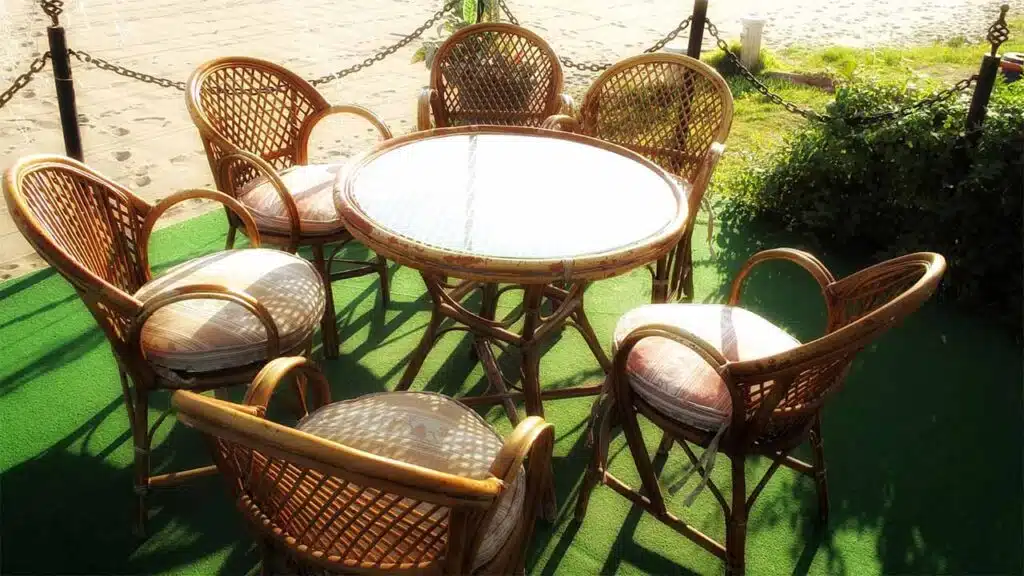 Outdoor Wicker Bamboo Furniture Set with Glass Table and Chairs