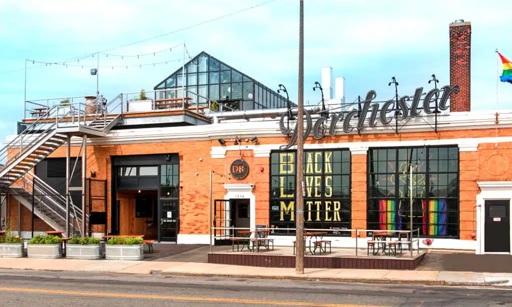 Museum of Bad Art (Somerville, Massachusetts, USA)