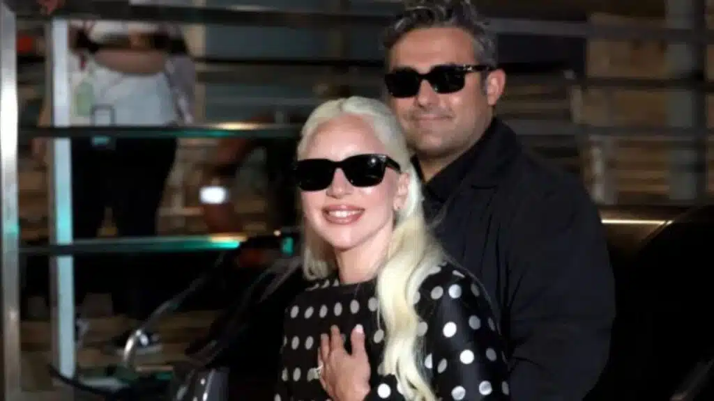 lady gaga megawatt engagement ring venice film festival