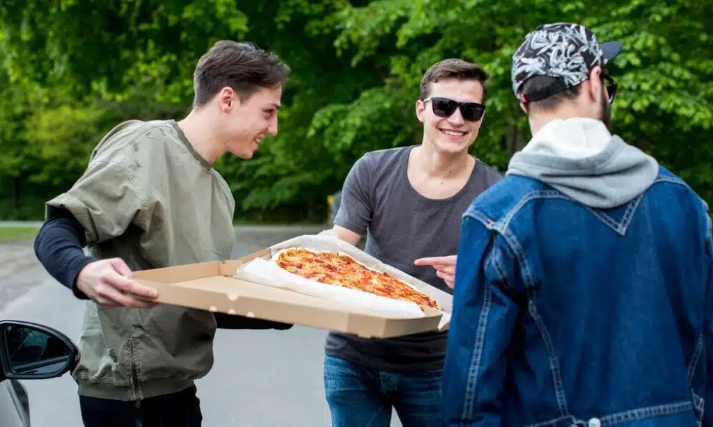 send a surprise pizza in Louisiana