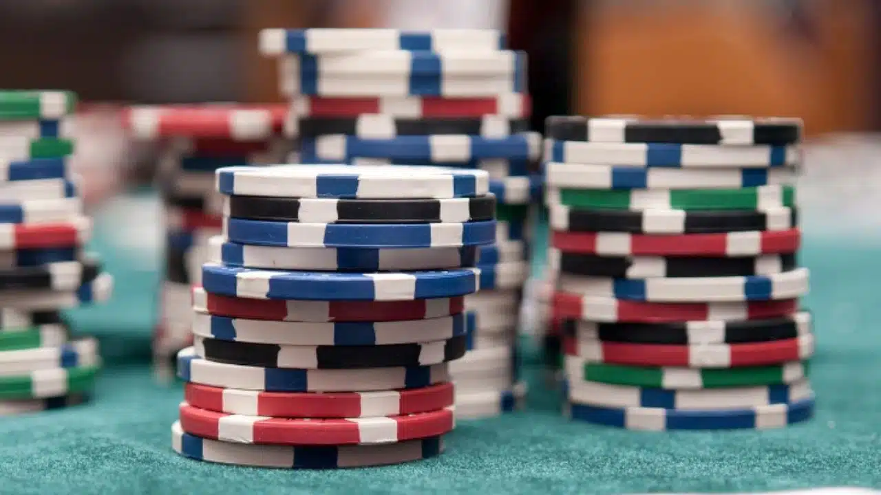 tips for casino night at home