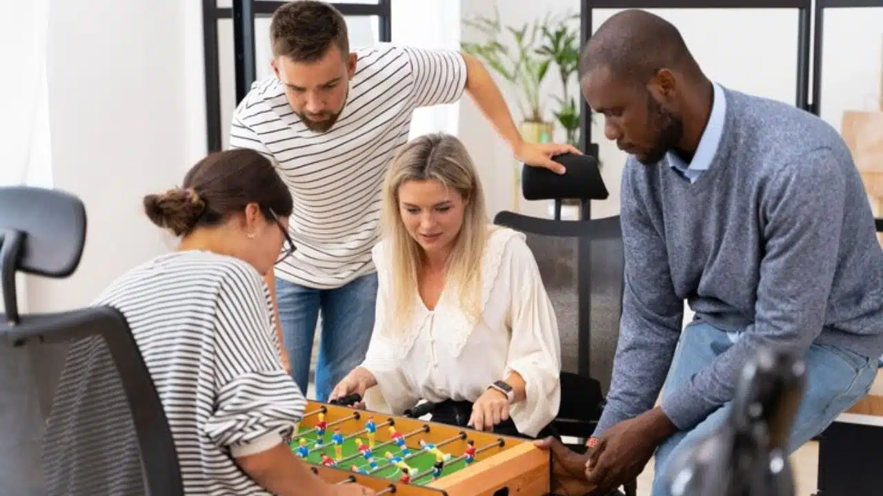 HR Game