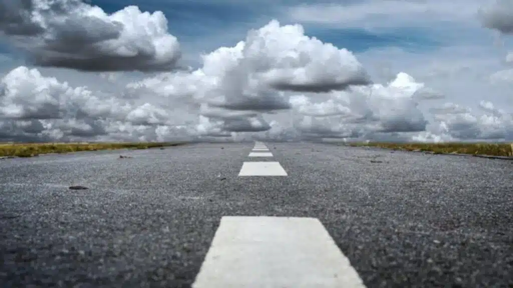 How Lawyers Build a Strong Case for Road Accident Victims