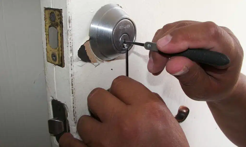 How to Choose a Locksmith