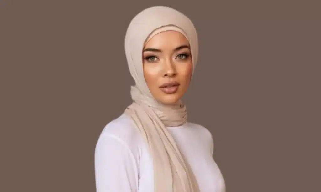 The Lightweight Modal Scarf