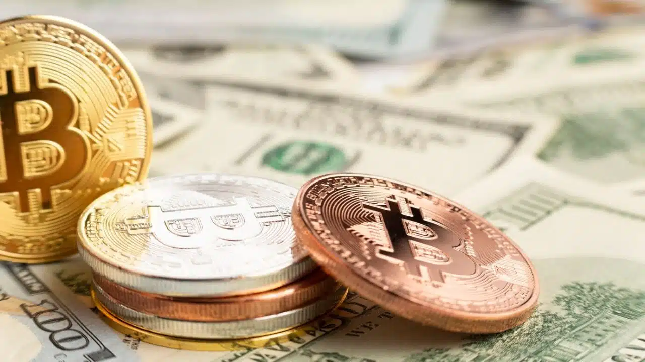 US Charges Hong Kong Crypto Firms with Fraud