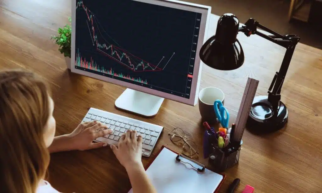 Best Stock Market Strategies for Beginners on a Budget