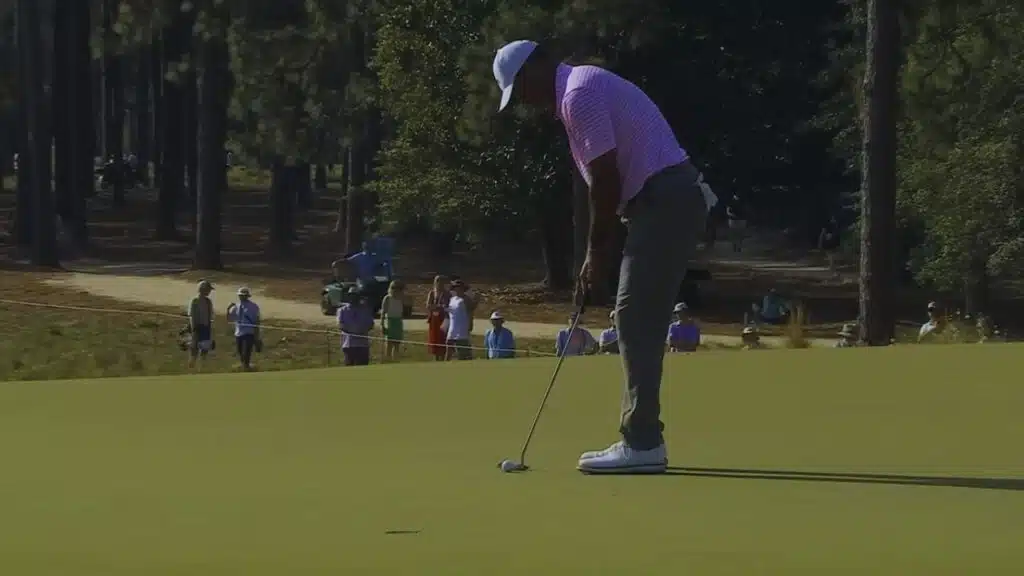 Tiger Woods withdraws Hero World Challenge